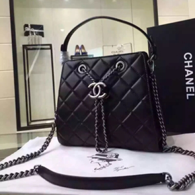 CHANEL2016夏季爆款，毒家廣州太古匯購入正品！完美複刻五金力求完美複刻！對版正品原廠小顆粒球紋牛皮細節完美複刻！全面加強與正品區別沒錯，用最低的價格買到正品的品質毒駕全球！