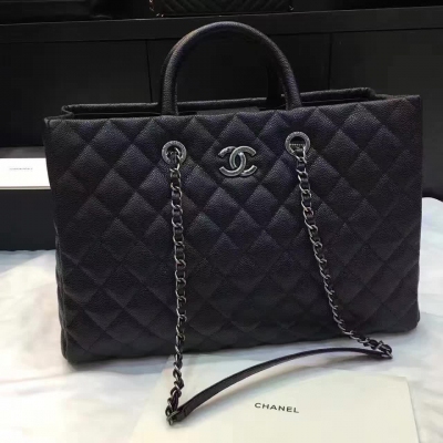 chanel 新品---爆款子母包-原廠進口魚子醬 手感好 又耐磨 上身百搭 顏色黑和紅 size：38x25x14