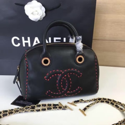 義大利品Chanel 專櫃最新胎牛皮黑色粗線單肩手提包，超大容量