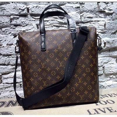 LV 路易威登KITAN 包包Monogram帆佈搭牛皮飾邊男包 M56708