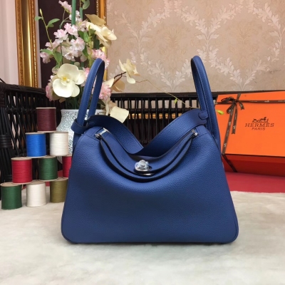 愛馬仕Hermes Lindy 26cm 原廠頂級進口原廠togo皮 配 手工蜜蠟線縫製 老工匠手藝 愛馬仕Hermes 經典款 【瑪瑙藍】銀扣