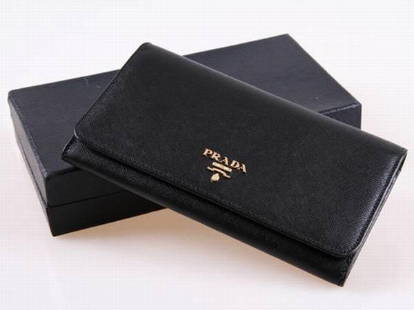 806082-克色 Prada/普拉達 十字紋 翻蓋長款錢包