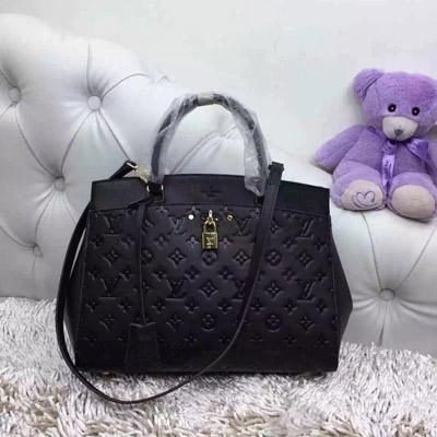 LV路易威登Louis Vuitton 2015最新款式41150全皮 尺寸 長 34x高26x寬16cm。41152小號 尺寸 長20x高26x寬15cm