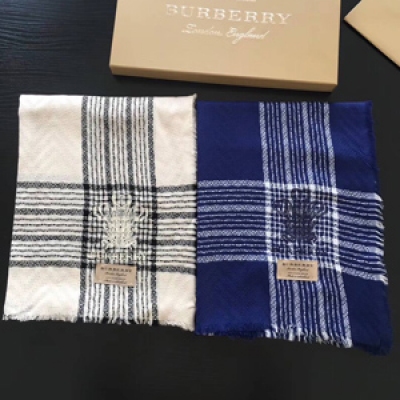 Burberry巴寶莉純正出口單 極品 剛從海關拉回來的重磅經典大人字紋大極品 只有四箱！四箱！burberry出口75箱經香港公司給全英國專櫃出口報關的貨！只有4箱貨被滯留在國內！原因不明。總之是驚喜。不要嫌少，這種