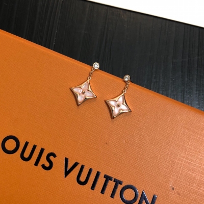 LV路易威登 2019年早春度假系列耳釘濃濃的春暖花開氣息！LOUIS VUITTON 純手工出品，高級定制！