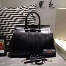 GUCCI-2015早春新款發佈！】最時尚的前沿，最優越的品質。絕對的爆款，必須的任性…第一時間的呈現！高大上一族的親們準備好了嗎？這款就是你所期待的！