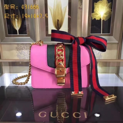 【GUCCI-古奇】十年打造專業GUCCI   市場頂級獨家控貨，專/櫃品質  採用進口牛皮，原廠五金！精緻做工。獨家實物拍照品質如圖可見 。