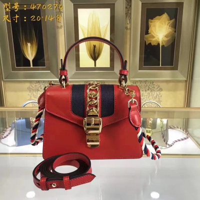 【GUCCI-古奇】十年打造專業GUCCI   市場頂級獨家控貨，  專/櫃品質  採用進口牛皮，原廠五金！精緻做工。