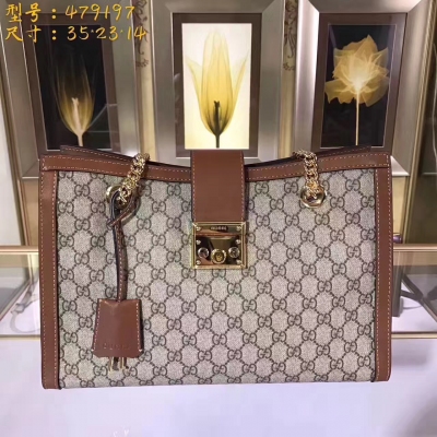 【GUCCI-古奇】 十年打造專業GUCCI 市場頂級獨家控貨，專櫃品質 採用進口牛皮，原廠五金！精緻做工。獨家實物拍照 品質如圖可見 。款號：479197。尺寸：35*23*14