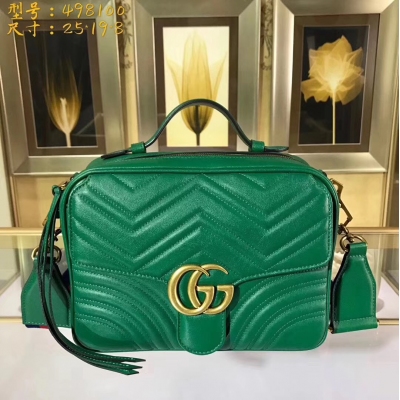 【GUCCI-古奇】十年打造專業GUCCI 市場頂級獨家控貨，專/櫃品質 採用進口牛皮，原廠五金！精緻做工。獨家實物拍照品質如圖可見 。款號：498100。尺寸：25*19*8。