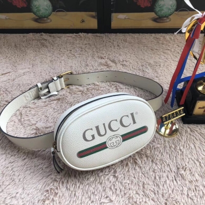 【Gucci 古馳】Gucci新款。市場頂級獨家控貨，專櫃品質 採用進口牛皮，原廠五金！精緻做工。 獨家實物拍照 品質如圖可見 。型號: 476434尺寸：寬18*高11*側寬5