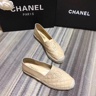 Chanel 2018春款漁夫鞋 特殊材料與皮面菱格紋漁夫鞋~最新系列-購原版拆解，萬年經典款~除了輕便又透氣！更加耐磨防滑！