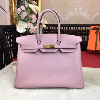 愛馬仕Hermes包包 經典款～【現貨】 BirKin35cm 原廠頂級進口小牛皮 全手工蜜蠟線縫製 老工匠手藝 細節完美無瑕疵 【丁香紫】金銀扣