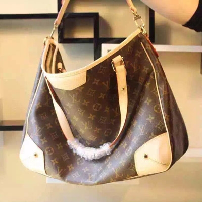 Louis Vuitton M41231 (45X31) LV 專用PVC製作，皮料軟硬剛好，手感約特別舒 適