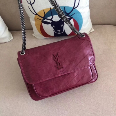 YSL Yves Saint laurent 聖羅蘭 SLP Niki 大號復古褶皺和絎縫真皮鏈條包MONOGRAMME SAINT LAURENT前翻蓋包，配有真皮包覆的YSL字母飾件、鏈條和真皮多用肩帶、中心隔層和開