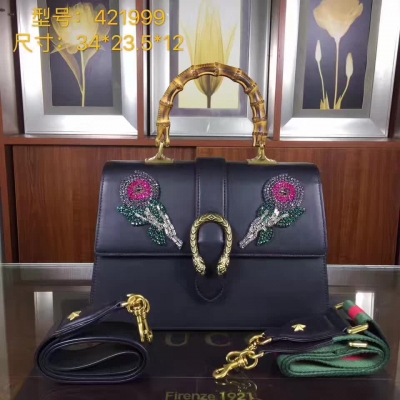 【GUCCI-古奇】   十年打造專業GUCCI   市場頂級獨家控貨，  專/櫃品質  採用進口牛皮，原廠五金！精緻做工。 獨家實物拍照  品質如圖可見     。款號：421999。尺寸：34*23.5*12。