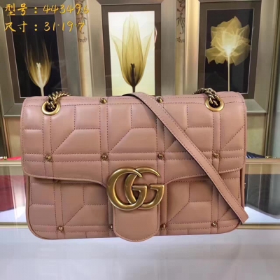 配專櫃包裝【GUCCI-古奇】十年打造專業GUCCI   市場頂級獨家控貨，專/櫃品質  採用進口牛皮，原廠五金！精緻做工。