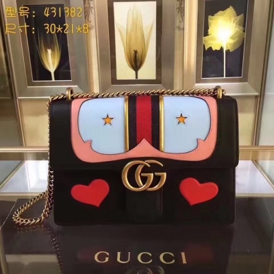 【原單配全套包裝】 【GUCCI-古奇】十年打造專業GUCCI   市場頂級獨家控貨，專櫃品質  採用進口牛皮，原廠五金！精緻做工。獨家實物拍照品質如圖可見 。款號：431382。尺寸：30*21*8