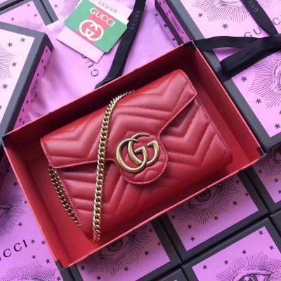 【GUCCI-古奇】十年打造專業GUCCI 市場頂級獨家控貨，專櫃品質 採用進口牛皮，原廠五金！精緻做工。獨家實物拍照品質如圖可見 。款號：474575尺寸：20*13*6