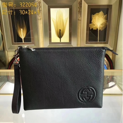 【GUCCI-古奇】十年打造專業GUCCI   市場頂級獨家控貨專/櫃品質  採用進口牛皮，原廠五金！精緻做工。獨家實物拍照品質如圖可見 。款號：322054。尺寸：30*24*3