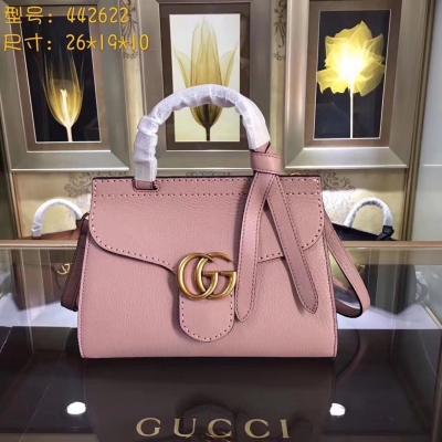 【GUCCI-古奇】十年打造專業GUCCI   市場頂級獨家控貨，專/櫃品質  採用進口牛皮，原廠五金！精緻做工。獨家實物拍照品質如圖可見 。款號：442622。尺寸：26*19*10。