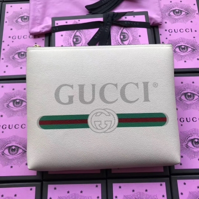 【GUCCI-古馳】十年打造專業GUCCI 市場頂級獨家控貨，專櫃品質 採用進口牛皮，原廠五金！精緻做工。獨家實物拍照品質如圖可見款號：500981尺寸：30*24.5*4