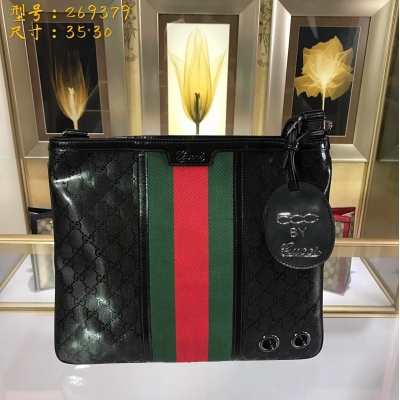 【Gucci古馳】Gucci新款。市場頂級獨家控貨，專櫃品質 採用進口牛皮，原廠五金！精緻做工。 獨家實物拍照 品質如圖可見。型號: 269379尺寸：寬35*高30*側寬