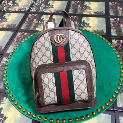 【Gucci古馳】Gucci 新款。市場頂級獨家控貨，專櫃品質 採用進口牛皮，原廠五金！精緻做工。 獨家實物拍照 品質如圖可見 。款號: 547965。尺寸：寬24*高30*側寬14