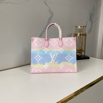 LOUIS VUITTON LV路易威登 M45119粉色 ONTHEGO 大號手袋Onthego 大號 Tote 包追隨日本傳統絞染工藝，將面料打結、折疊後染色，展現 LV Escale 系列於 2020 夏季抒寫的清新