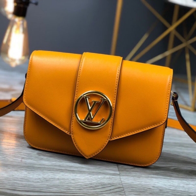 LV LOUIS VUITTON 路易威登 配套專櫃包裝 頂級原單 全純鋼五金M55946橙色 配有圓形L標識搭扣及金屬孔眼 彩色皮搭配花葵磁扣 尺寸：23×15×8CM 肩帶：50CM