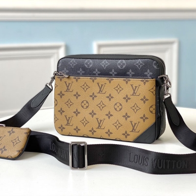 LOUIS VUITTON LV路易威登 頂級原單 M45320 信差袋，這款最新District 小號手袋是日常的最佳袋款，優雅、輕巧，黑花黃花拼色男士三件套挎包 內部空間寬敞，既實用又典雅。- Monogramme E