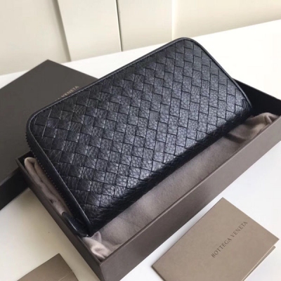 BOTTEGA VENETA BV 114076男女通用經典秋冬爆款拉鍊錢包，市場獨家大象粗紋皮手感柔軟，厚實有份量！純手工編織 19cm