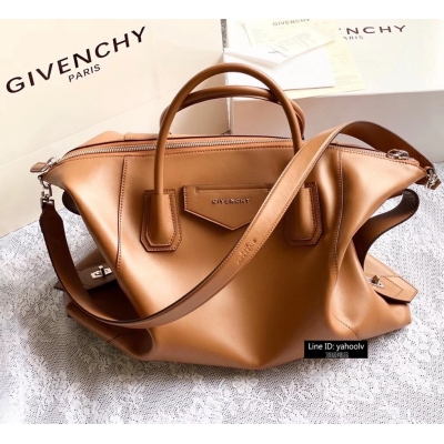 Givenchy紀梵希 法國品 Givenchy為了慶祝Antigona10周年！2020最新推出Antigona Soft！6月份購入正品開發！為了做到一模一樣、花了2個多月時間 一直不斷改善、完善細節！很多細節都是來源