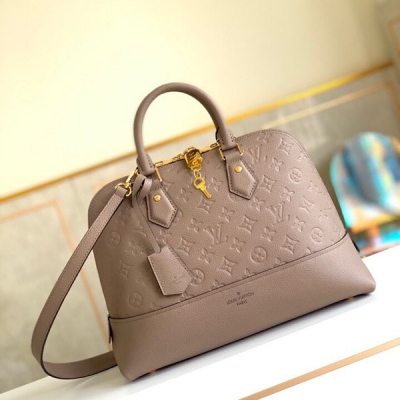 LOUIS VUITTON LV 路易威登 特級原廠，專供代購，M44885卡其，尺寸35×23×15CM