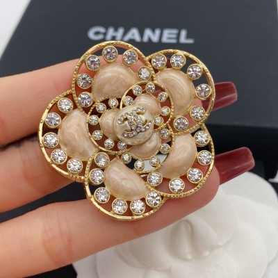 Chanel香奈兒 新款胸針出貨了最新出貨了