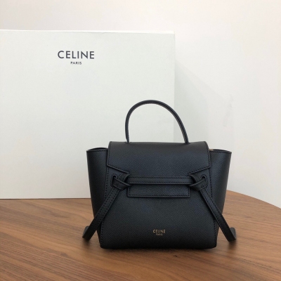 Celine 2021新品 PICO Mini 近期爆款 包型輪廓立體自然 手掌紋 看似厚實的外觀包裝、上手卻能感覺到她的柔韌 、高級感十足。手掌紋/鯰魚包 尺寸：16*21*8cm