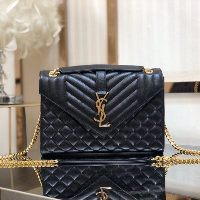 Yves Saint Laurent YSL聖羅蘭 全套包裝！ENVELOPPE中號信封包，經典就是永恆 採用魚子醬牛皮非常耐磨 V形紋和菱形紋混合絎縫包縫 四種背法:單鏈背，雙鏈背，斜挎背，流浪背。實用性超贊！型號：392739，尺寸：2