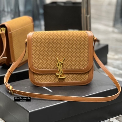 Yves Saint Laurent YSL 聖羅蘭 SOLFERINO 磨砂款 IT BAG 必火爆款，還沒上市就攻陷了整個時尚圈，懷舊左岸，靈感來自巴黎左岸街名Rue De Solferino為名！包包採用義大利進口牛皮搭配磨砂皮，內裡