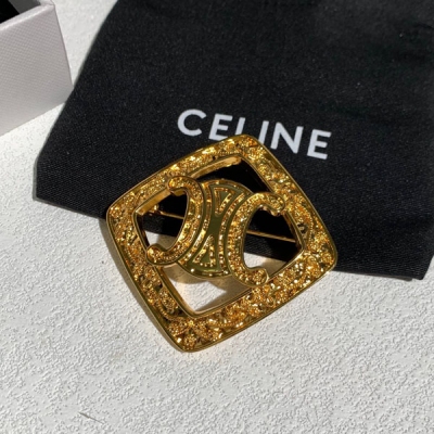 Celine 首飾推薦高級施令 2023ss早春新款胸針 簡約百搭單品 低調極簡風格 時髦洋氣