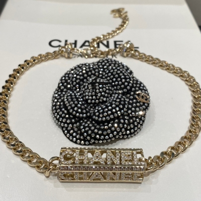 Chanel香奈兒 2024C 立體字母牌項鍊 通勤百搭 氣質高級感滿滿